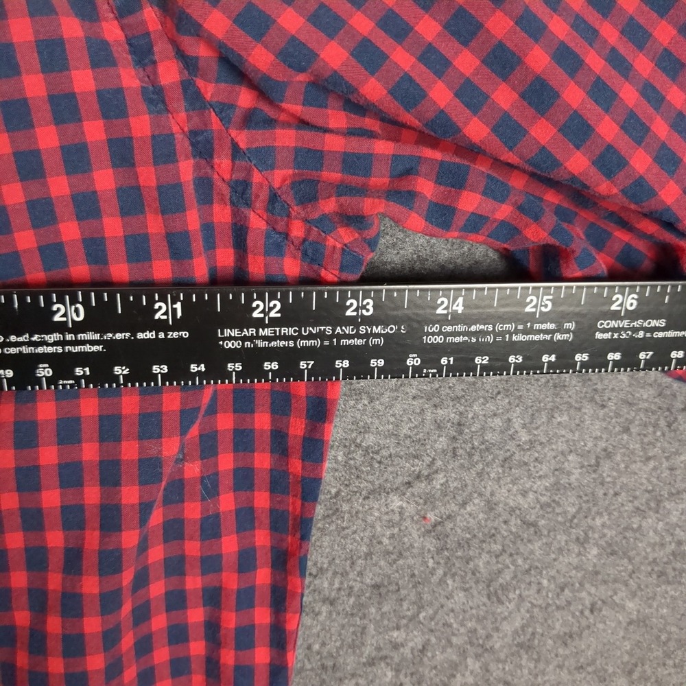 American Eagle Mens Classic Fit Gingham Button Down Shirt Red Navy Blue Large - Picture 10 of 11